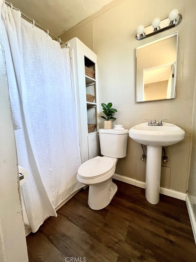 11921 Hubbard St, Moreno Valley CA 92557-6422 exterior