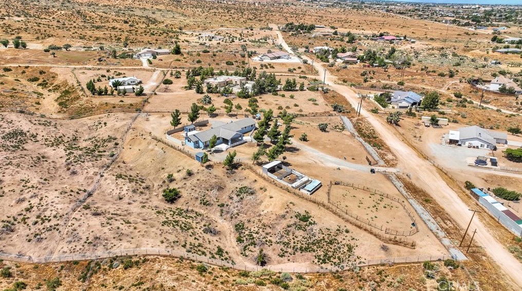 5165 Cygnet Rd, Phelan CA  92371-8573 exterior