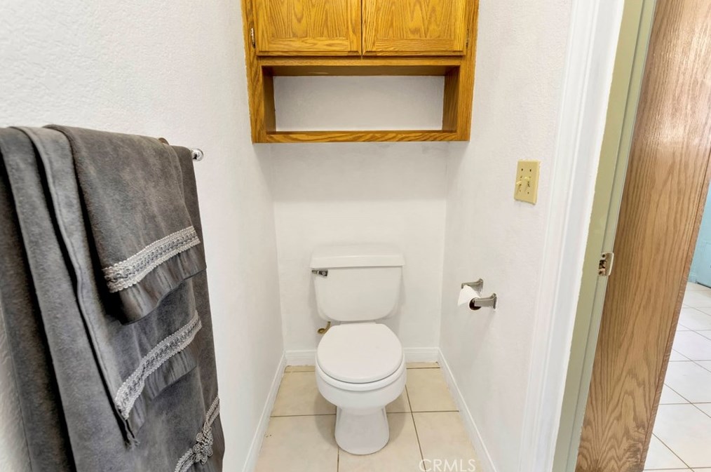 5165 Cygnet Rd, Phelan CA  92371-8573 exterior