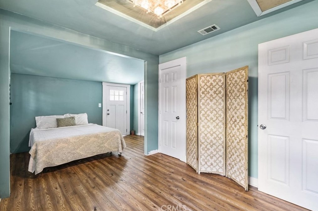 3458 Locust St, Riverside CA  92501-2636 exterior