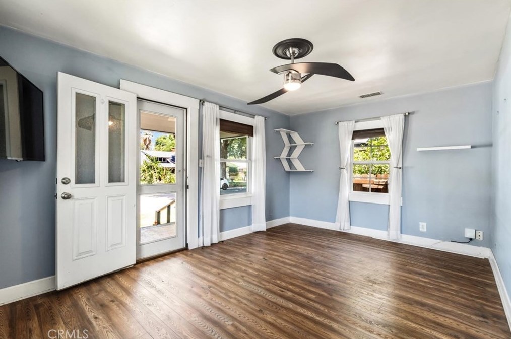 3458 Locust St, Riverside CA  92501-2636 exterior