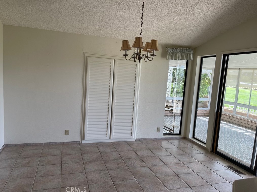 28963 Camino Alba, Murrieta CA  92563-5647 exterior