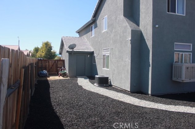 14180 Nantucket St, Hesperia CA  92344-8284 exterior