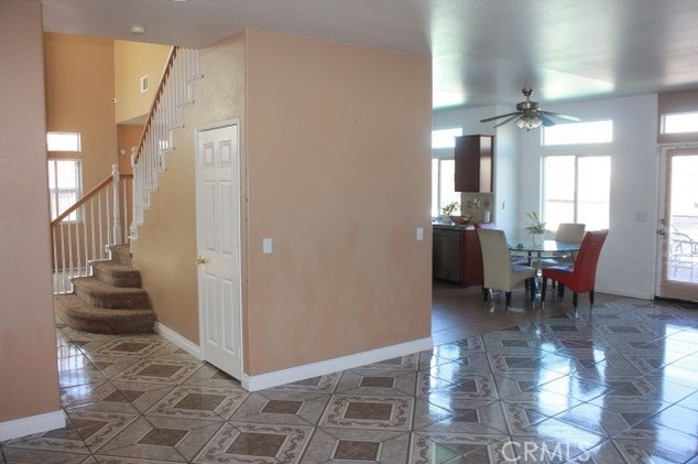 14180 Nantucket St, Hesperia CA  92344-8284 exterior