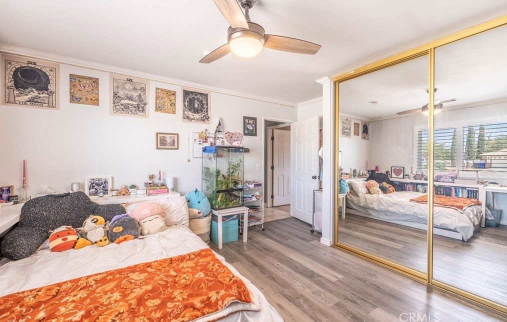 14215 Crow Rd, Apple Valley CA  92307-5508 exterior