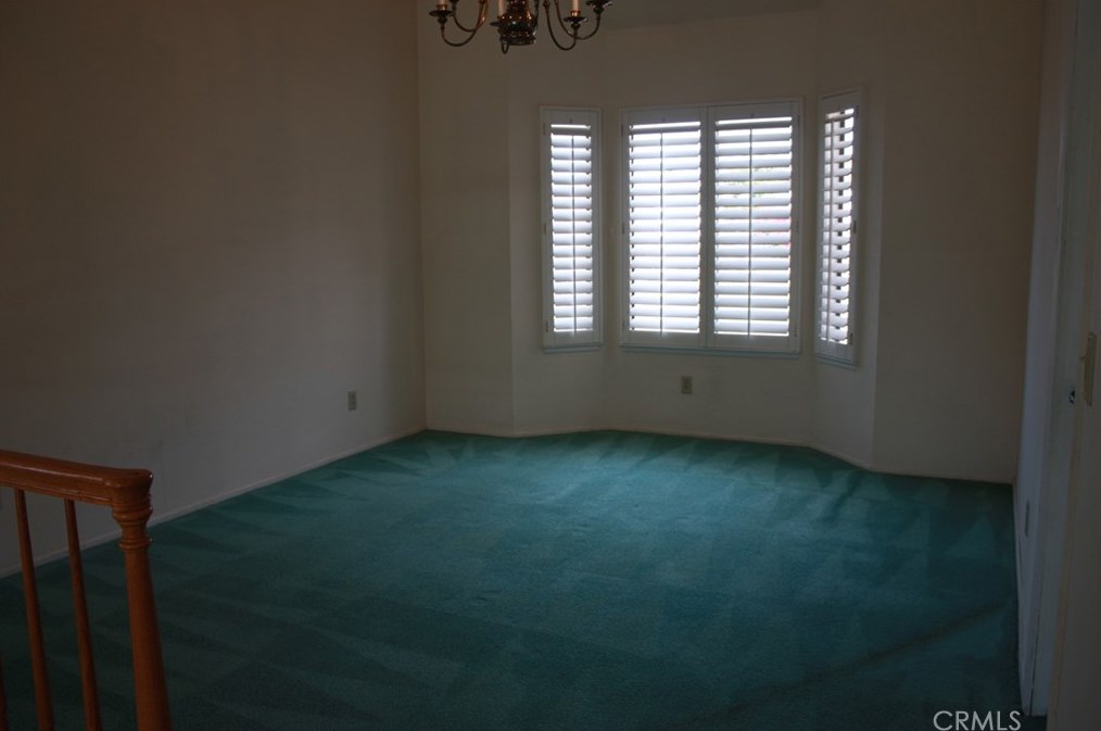 7158 Golden Vale Dr, Riverside CA  92506-5667 exterior