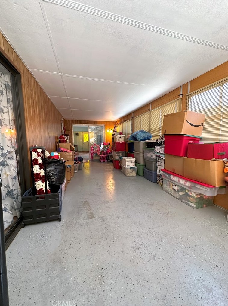 1099 San Marcos Dr, Hemet CA  92543-6987 exterior