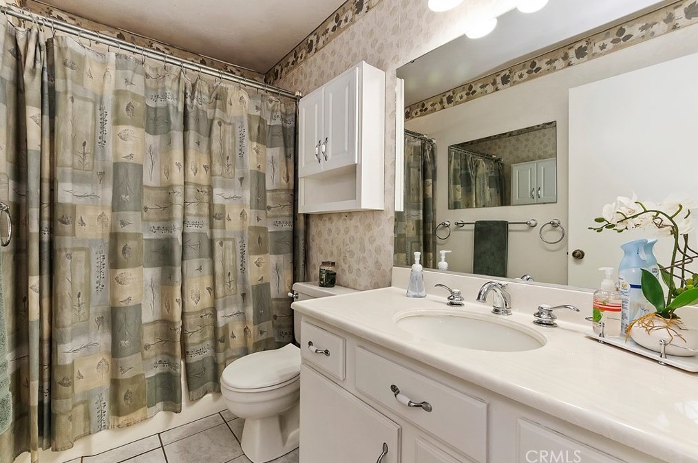 24376 Via Del Sol St, Moreno Valley CA  92553-3348 exterior