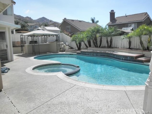 15705 Prestancia Ct, Moreno Valley CA 92555-4921 exterior