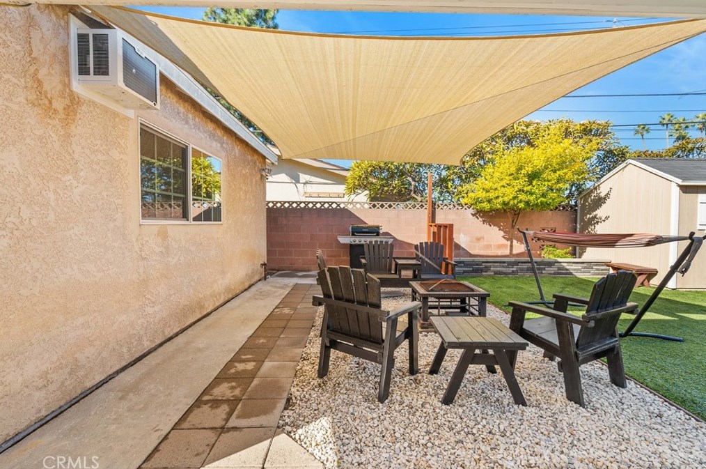 14733 Brink Ave, Norwalk CA  90650-5807 exterior