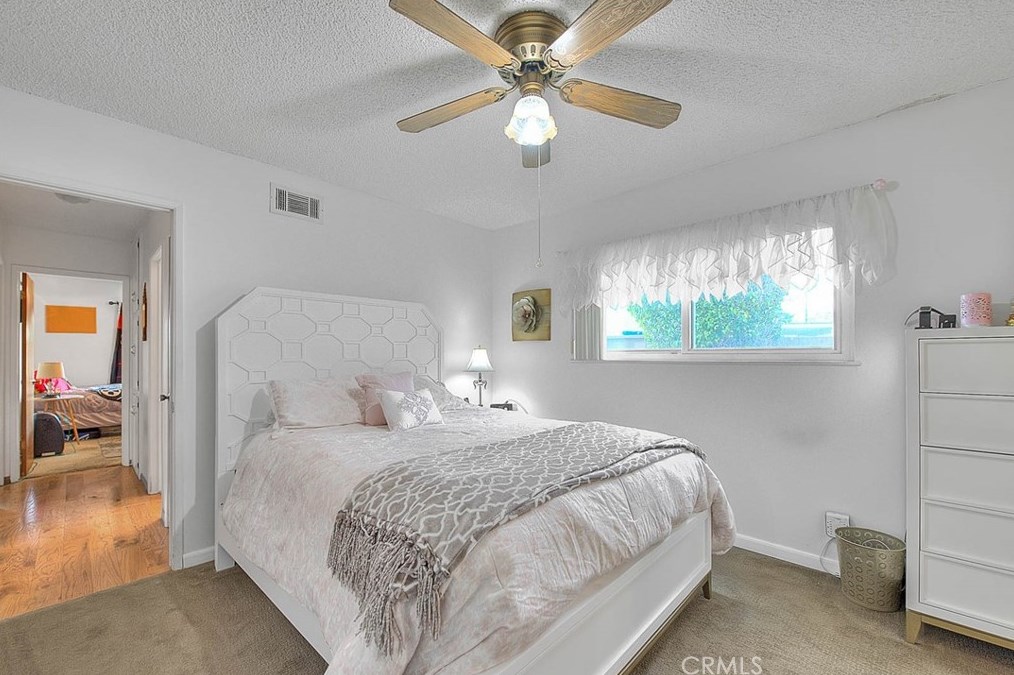 17410 Orchid Dr, Fontana CA  92335-4932 exterior