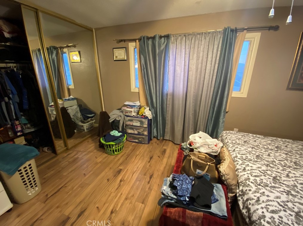 8912 San Vicente Ave, Riverside CA  92503-2737 exterior