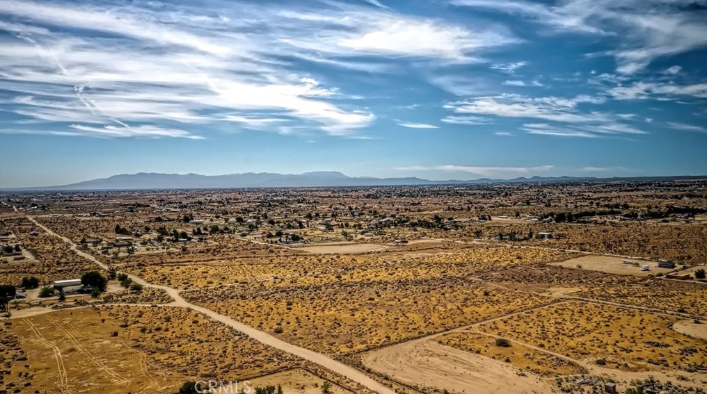 5401 Greasewood Ln, Phelan CA  92371-8015 exterior