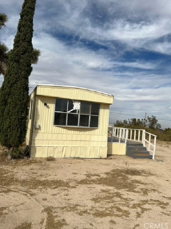 4949 Duncan Rd, Phelan CA  92371 exterior