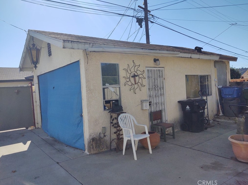 3416 Thorpe Ave, Los Angeles CA  90065-1648 exterior