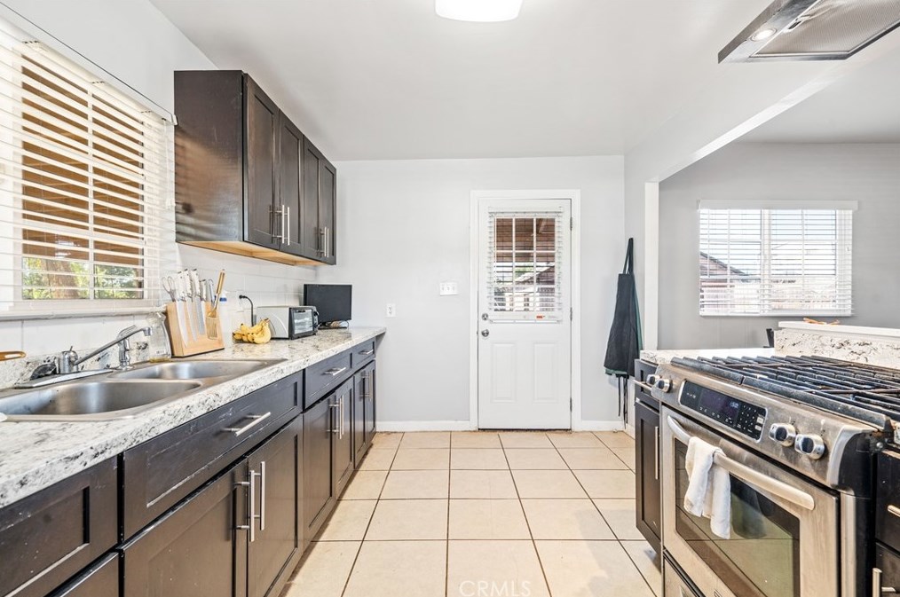 11503 Hubbard St, Moreno Valley CA 92557-5653 exterior