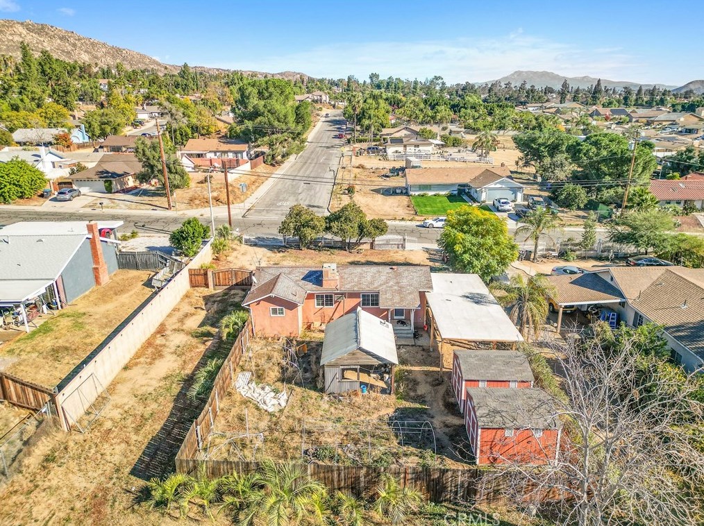 11503 Hubbard St, Moreno Valley CA 92557-5653 exterior