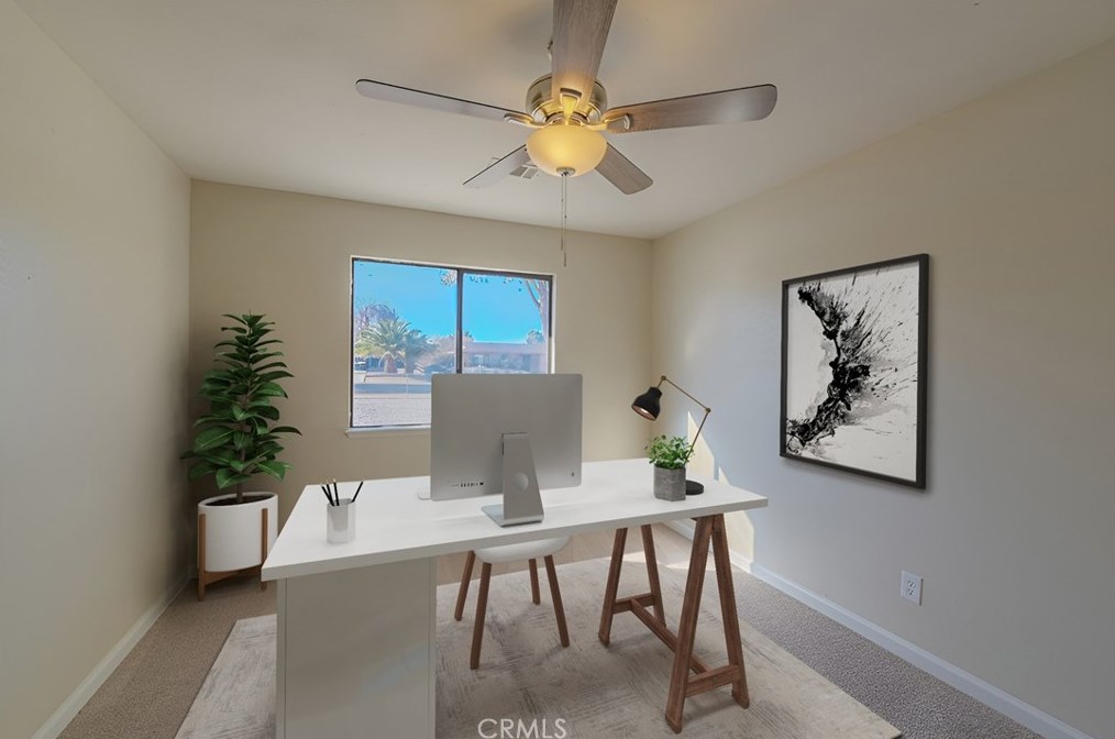 14045 Cronese Rd, Apple Valley CA  92307-5610 exterior