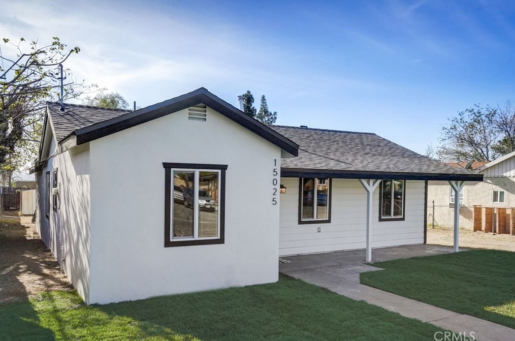 15025 Orchid St, Fontana CA  92335-4225 exterior