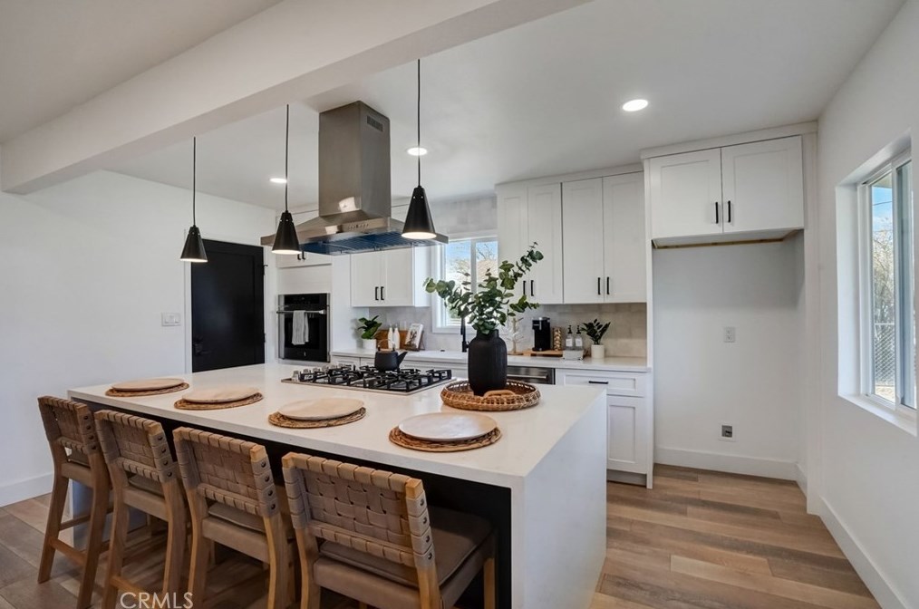 15025 Orchid St, Fontana CA  92335-4225 exterior