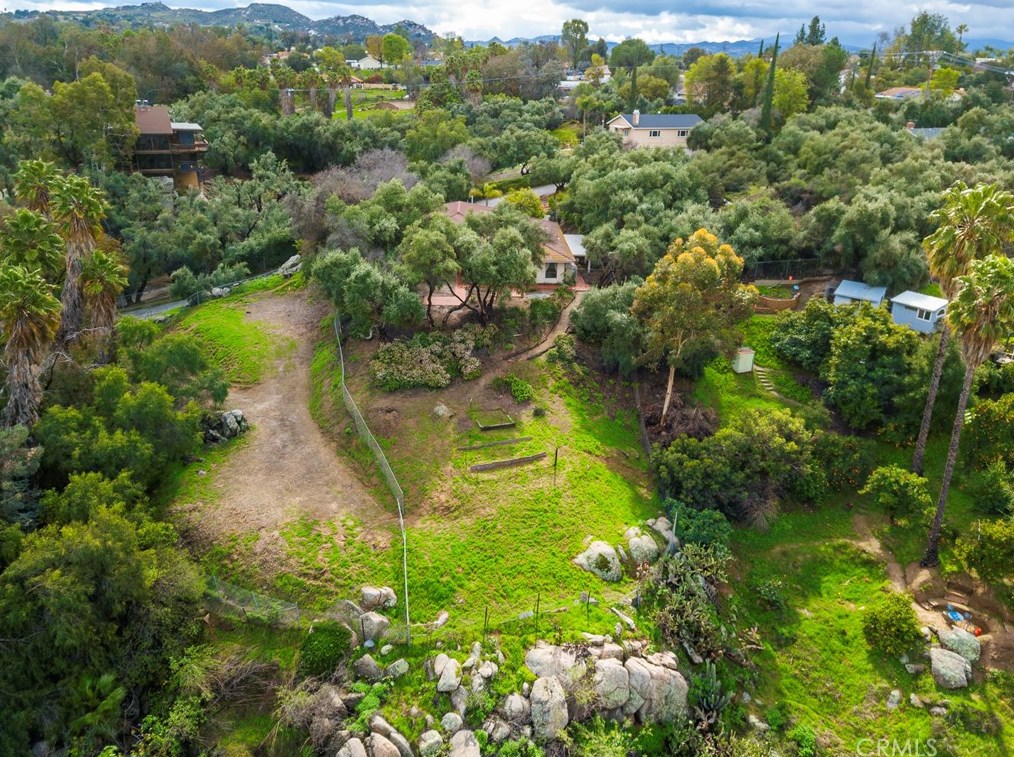 17060 Ranchero Rd, Riverside CA  92504-5920 exterior