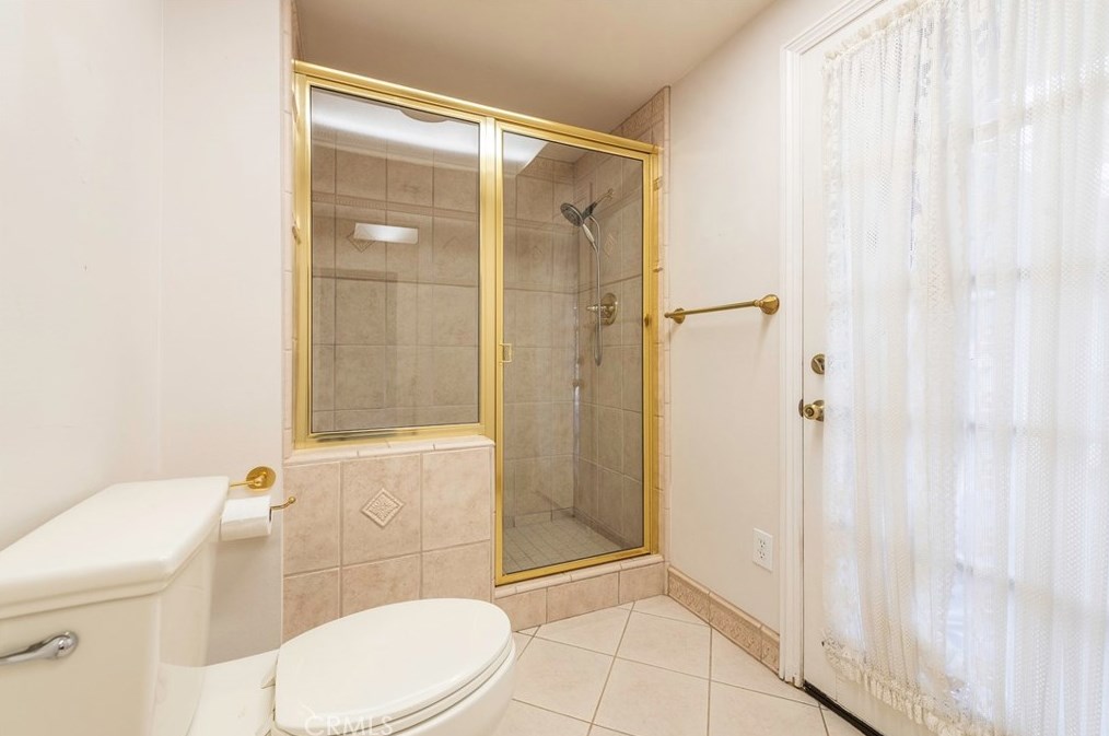 17060 Ranchero Rd, Riverside CA  92504-5920 exterior