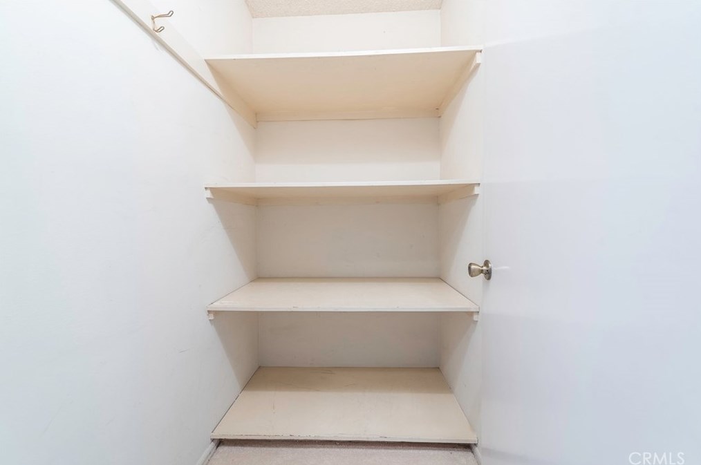 17060 Ranchero Rd, Riverside CA  92504-5920 exterior