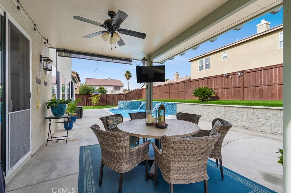 27712 Windward Ct, Moreno Valley CA  92555-5762 exterior