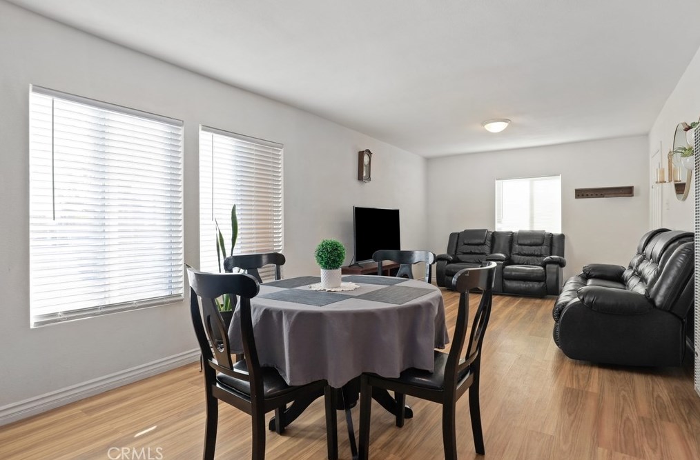 647 Ramsey St, Banning CA  92220-4919 exterior