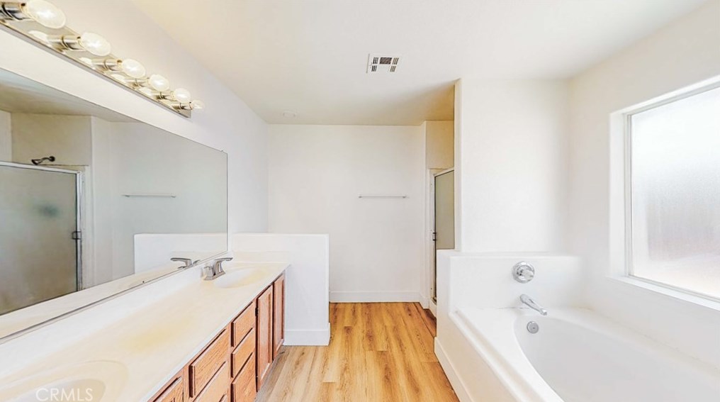 19164 Rocksprings Rd, Hesperia CA  92345-6730 exterior