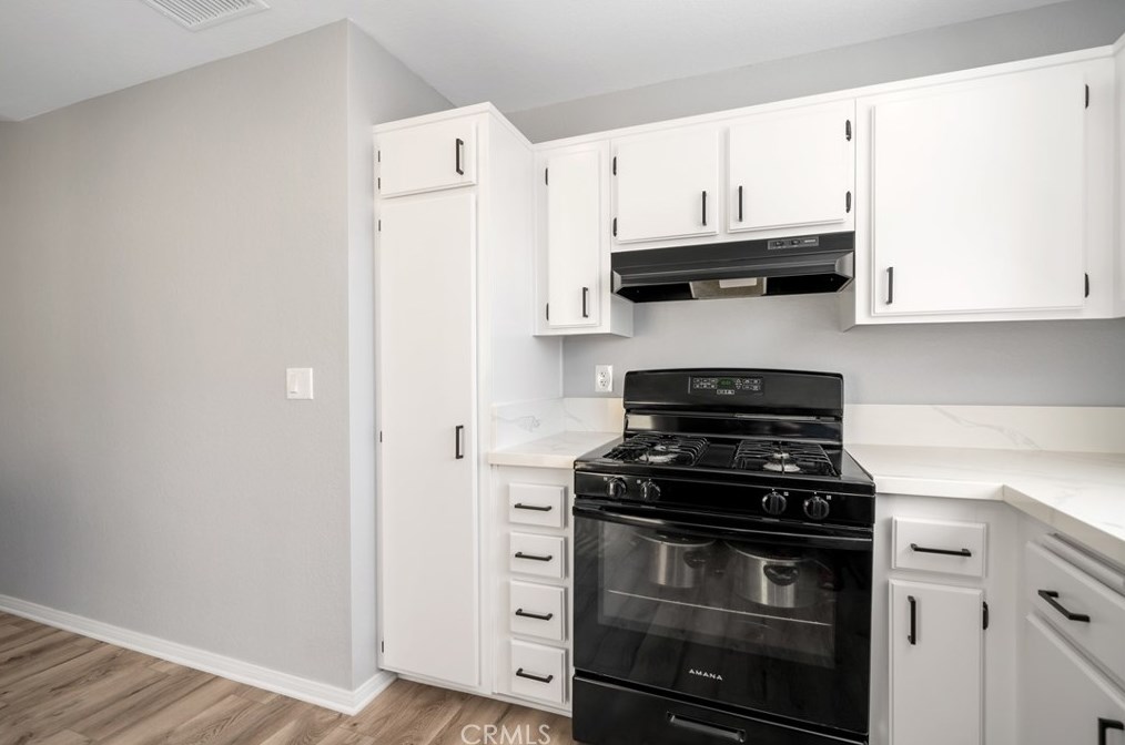 24157 Fawn St, Moreno Valley CA  92553-3392 exterior