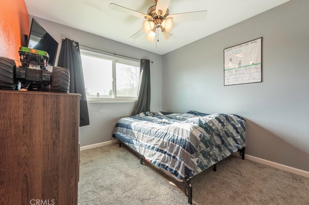 4566 Prairie View Dr, Riverside CA  92509-7136 exterior