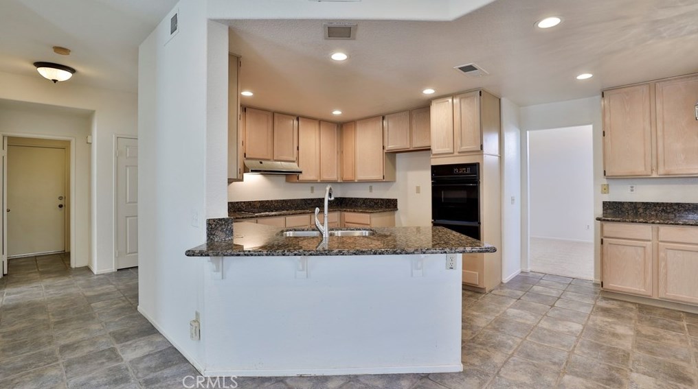 22720 Mesa Springs Way, Moreno Valley CA 92557-2630 exterior