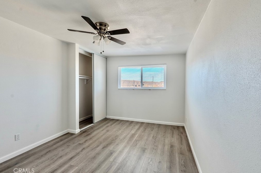 330 Muriel Dr, Barstow CA  92311-2418 exterior