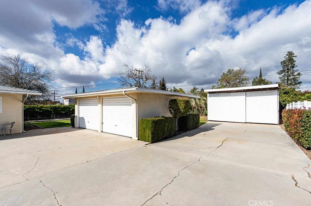 25472 Van Leuven St, Loma Linda CA  92354-2335 exterior