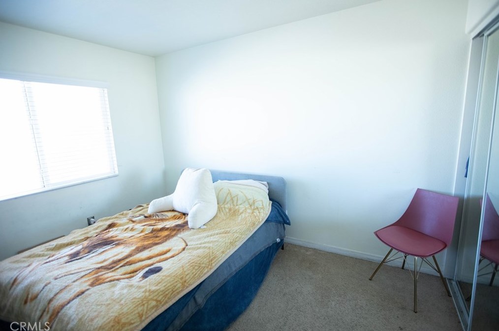 13188 Monrovia St, Hesperia CA  92344-5502 exterior