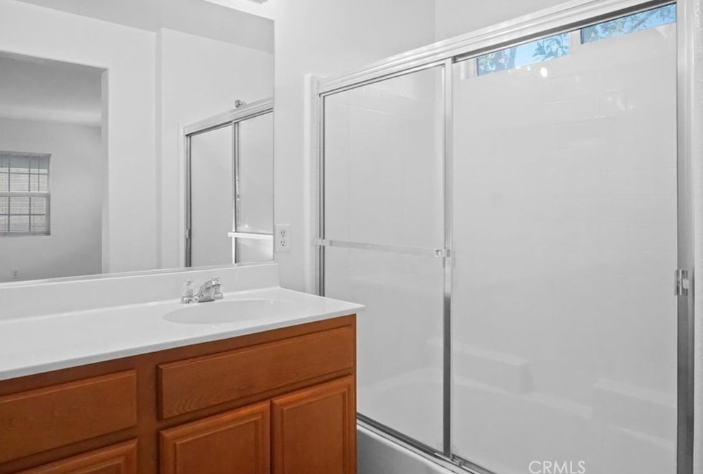 25816 Iris Ave, Moreno Valley CA  92551-2959 exterior