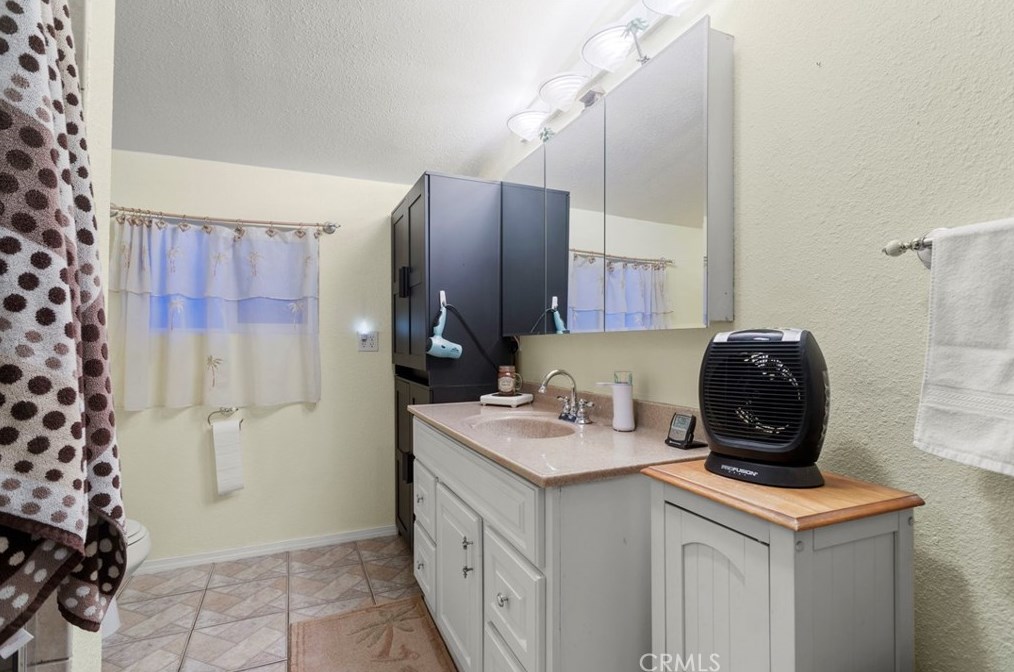 625 8th St, San Bernardino CA  92410-2916 exterior