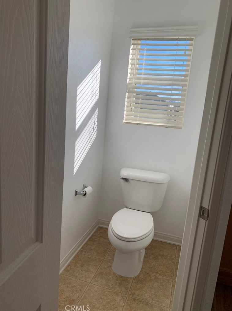 1323 Burdock St, Beaumont CA  92223-8301 exterior