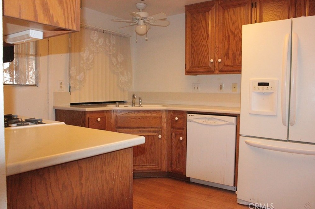 750 Alondra Dr, Hemet CA  92545-1500 exterior