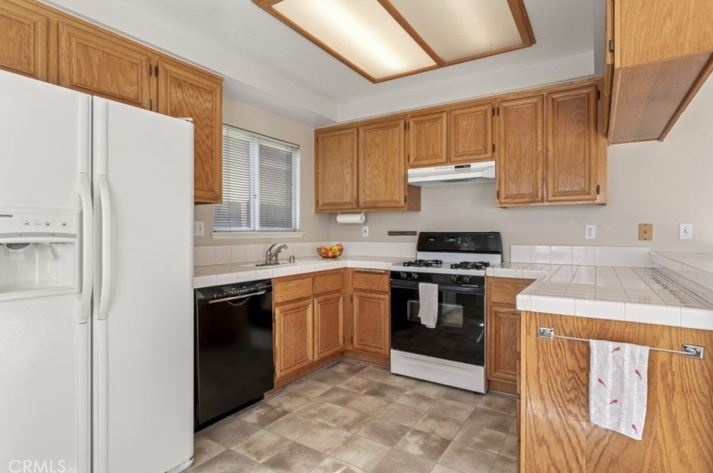 19971 Caraway Ln, Riverside CA  92508-3265 exterior