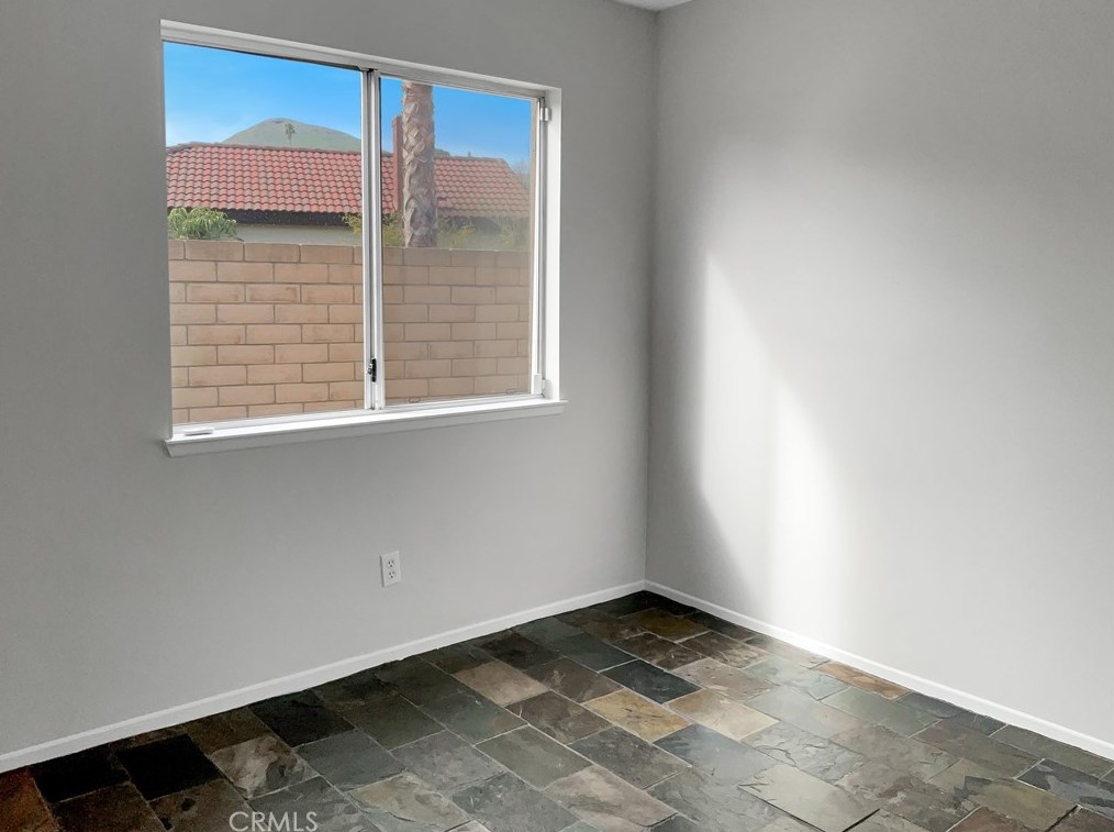6720 Sunnyvale Dr, Riverside CA  92505-2109 exterior