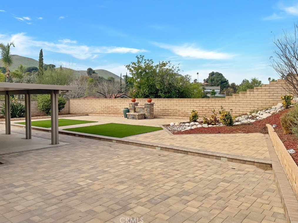 6720 Sunnyvale Dr, Riverside CA  92505-2109 exterior
