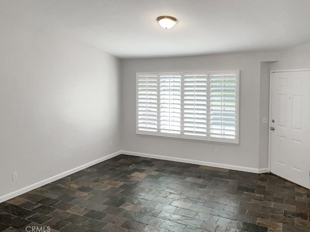 6720 Sunnyvale Dr, Riverside CA  92505-2109 exterior