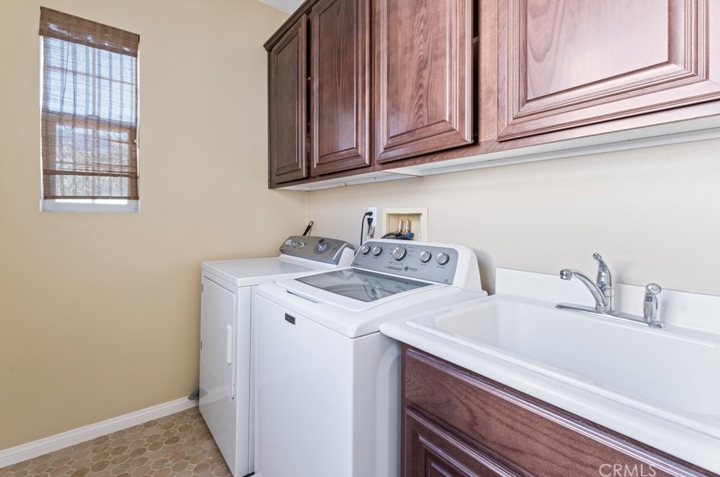 45850 Daviana Way, Temecula CA  92592-4170 exterior