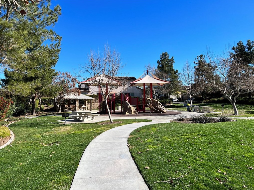 45850 Daviana Way, Temecula CA  92592-4170 exterior