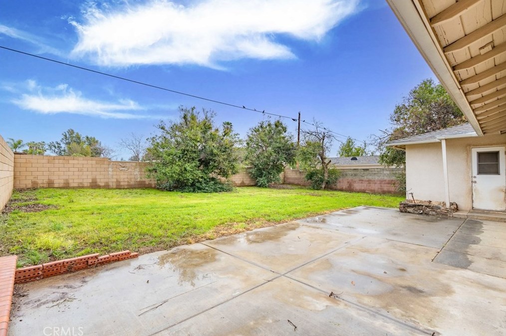 3942 Gordon Way, Riverside CA  92509-2708 exterior