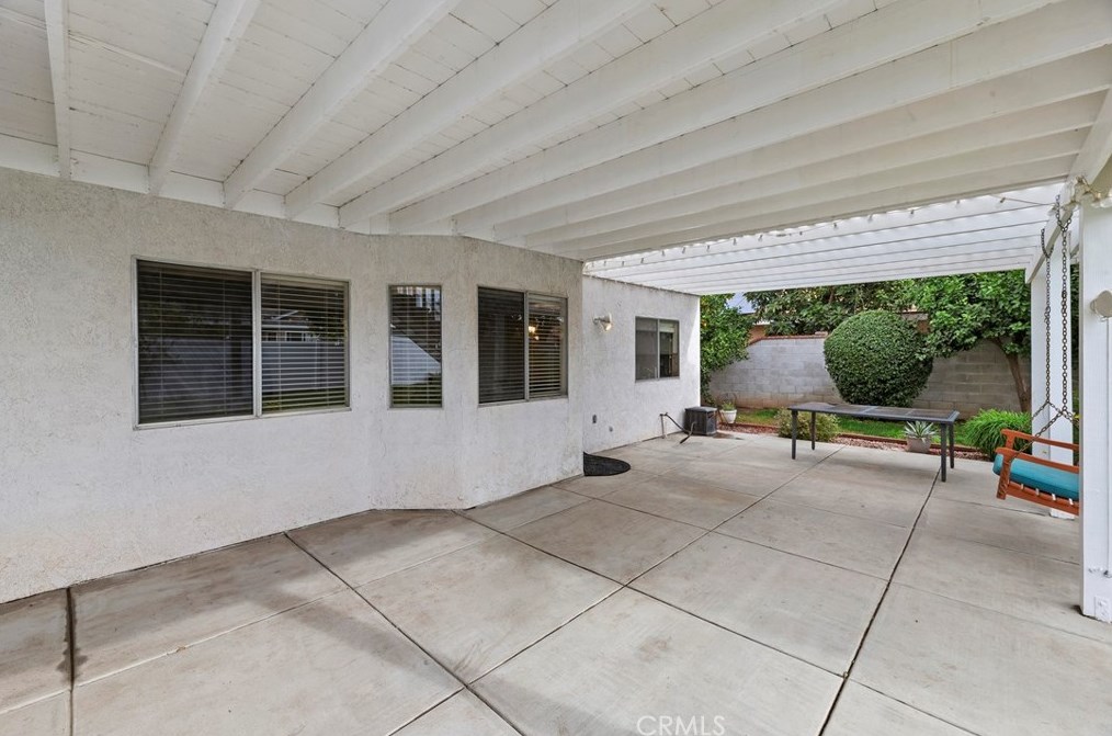 2862 Jackson St, Riverside CA  92503-6405 exterior