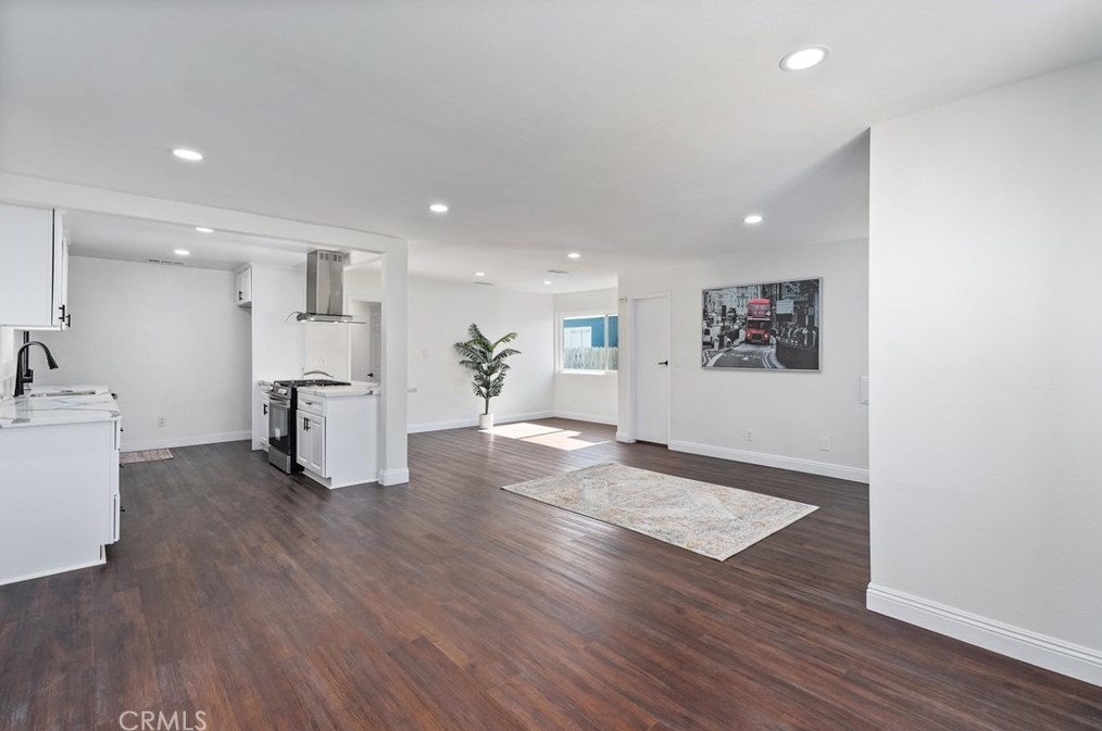 11926 Courser Ave, La Mirada CA  90638-1417 exterior