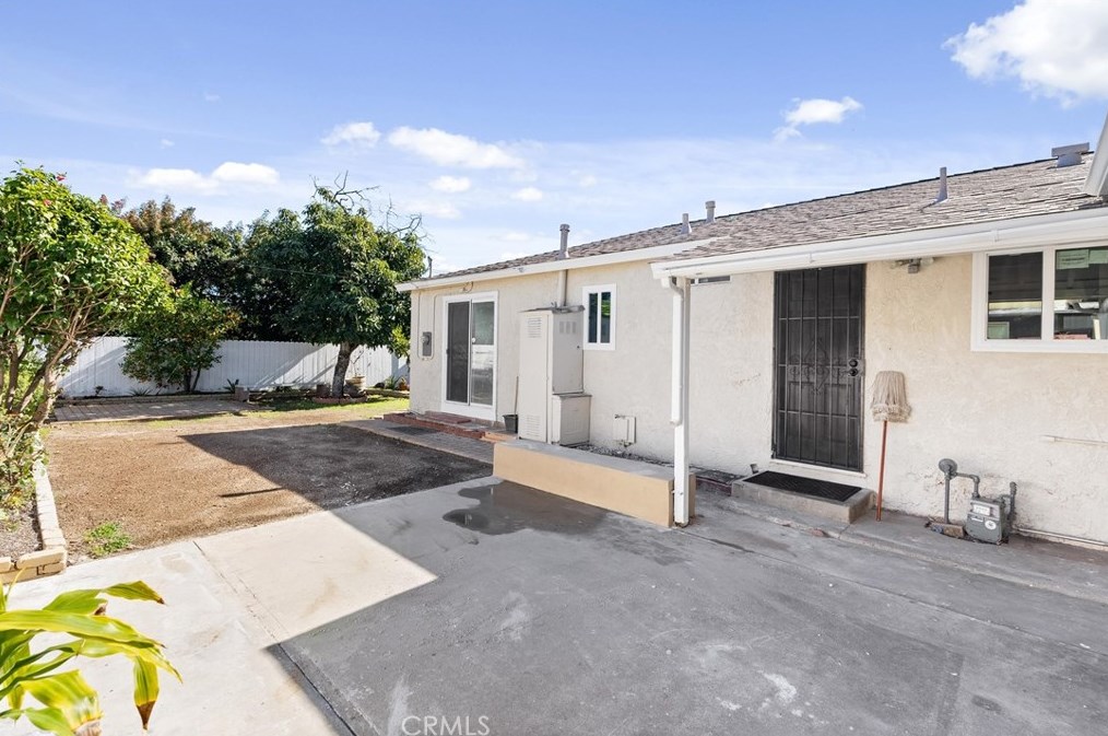 11926 Courser Ave, La Mirada CA  90638-1417 exterior